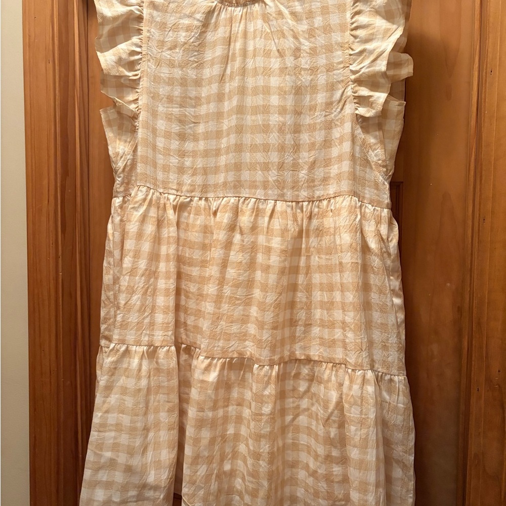 Entro Beige Checkered Midi Dress